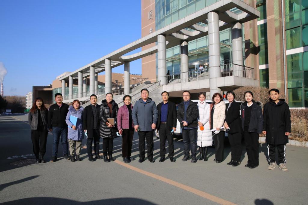 长春经开区工信局领导莅临我校指导创业孵化基地工作，共促校企协同发展